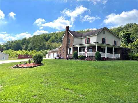 11366 Lippincott Road, East Rochester, OH 44625