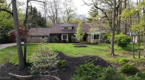 29449 Edgedale Road, Pepper Pike, OH 44124