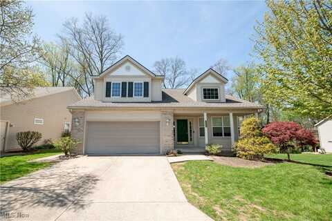8555 Primrose Lane, Macedonia, OH 44056
