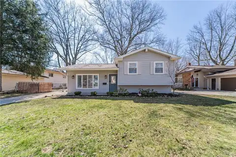 24065 Fairlawn Drive, North Olmsted, OH 44070