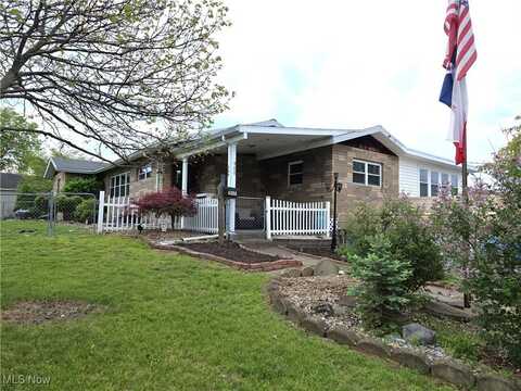 900 41st Street, Vienna, WV 26105