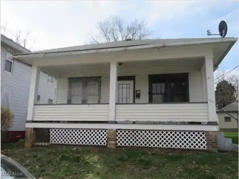 521 Gray Street, Zanesville, OH 43701