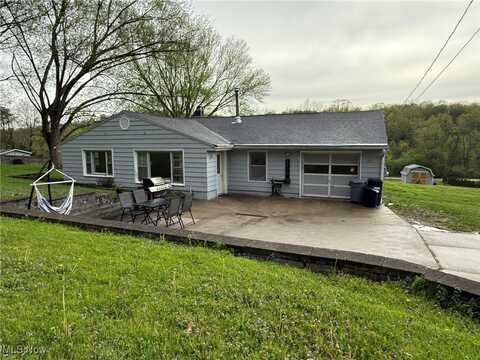 6575 Pleasant Lake Drive SE, East Sparta, OH 44626