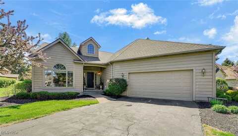 197 Raleigh Court, Aurora, OH 44202