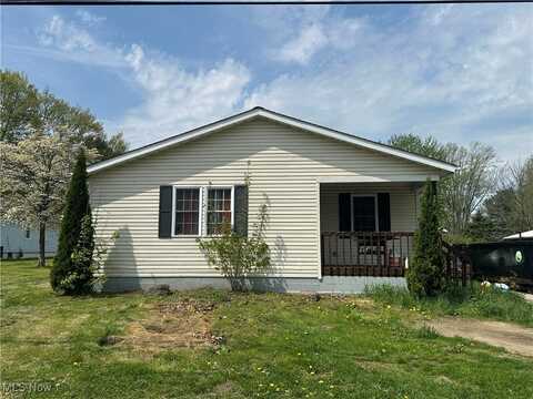 3215 S Myers Road, Geneva, OH 44041