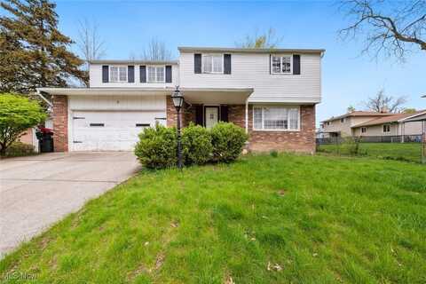 95 Noran Circle, Bedford, OH 44146