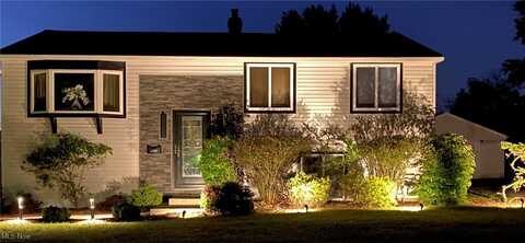 6717 Tupelo Drive, Bedford Heights, OH 44146