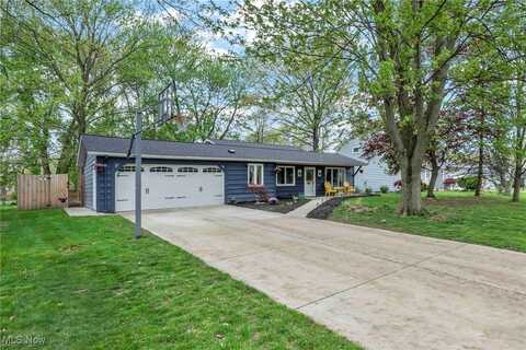 9400 Pheasant Run Place, Strongsville, OH 44149