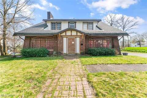 55 Indiana Avenue, Youngstown, OH 44505