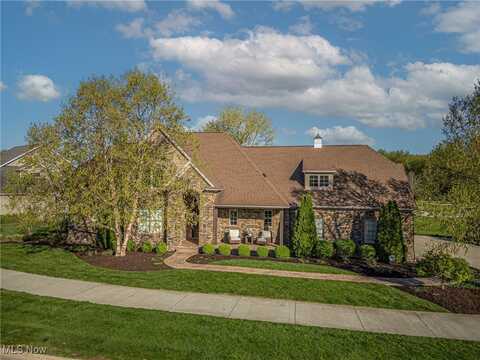 4128 Saint Theresa Boulevard, Avon, OH 44011