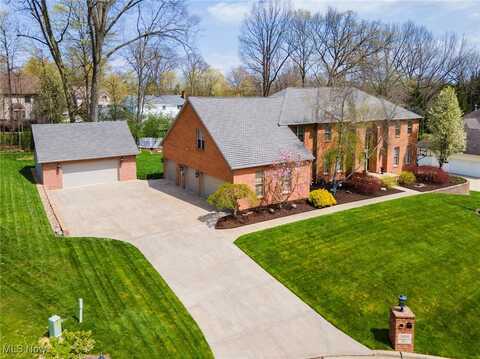 5880 Rosewood Drive, Boardman, OH 44512
