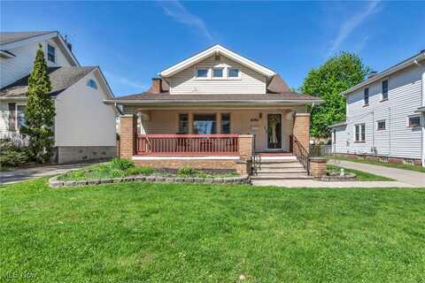 4762 S Hills Drive, Cleveland, OH 44109