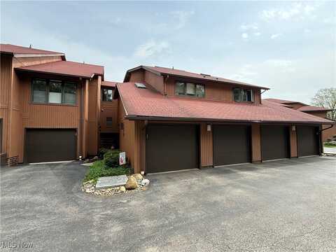 25078 Mill River Road, Olmsted Falls, OH 44138