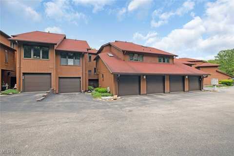 25078 Mill River Road, Olmsted Falls, OH 44138