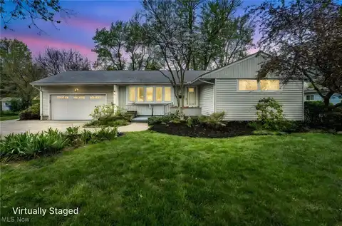 44 Wilmington Drive, Painesville, OH 44077