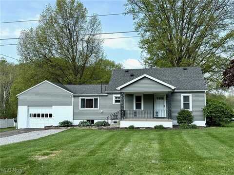 967 Braun Road, Belpre, OH 45714