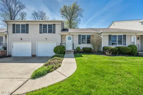 882 Quinebaug Court, Brunswick, OH 44212