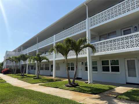 1001 77TH Avenue North, Saint Petersburg, FL 33702