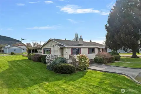 807 Alexander Street, Sedro Woolley, WA 98284