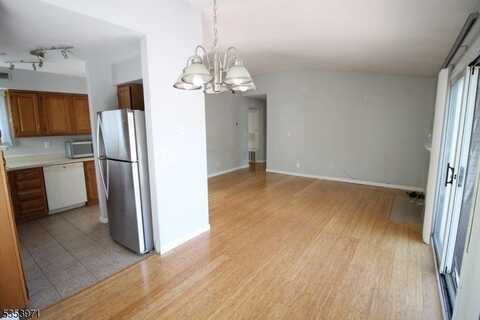48 Pine Court, Bedminster Township, NJ 07921