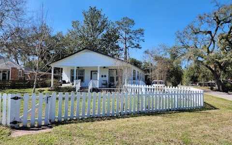 900 SE PEARL AVENUE, Live Oak, FL 32064