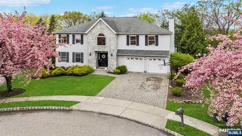 16 Dudley Court, Wayne, NJ 07470