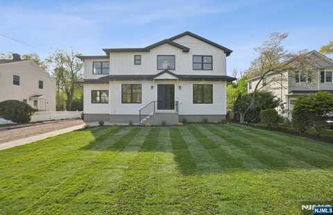 326 Northern Parkway, Ridgewood, NJ 07450