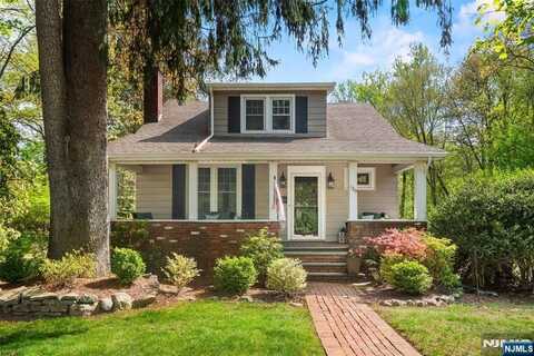 130 Darlington Avenue, Ramsey, NJ 07446