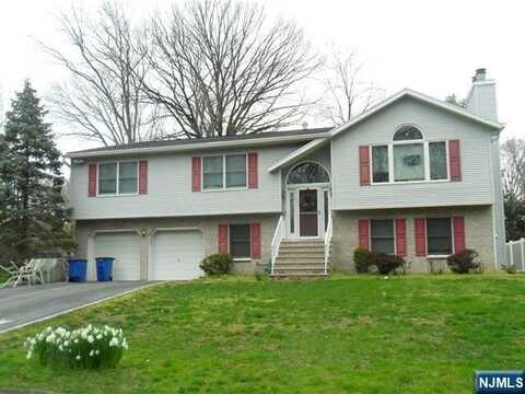178 Grace Avenue, Old Tappan, NJ 07675