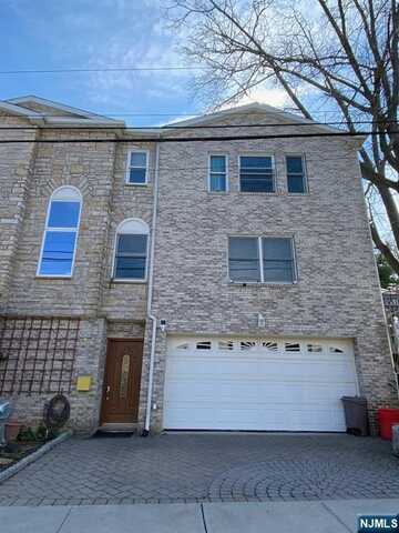 764 Jefferson Avenue C0764, Cliffside Park, NJ 07010