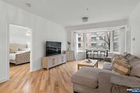 20 Ave At Port Imperial 208, West New York, NJ 07093
