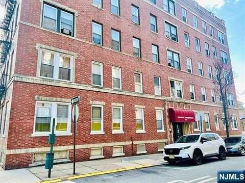 7812 Hudson Avenue C4, North Bergen, NJ 07093