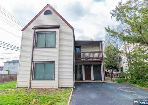 2 Pulaski Place 2A, Hackensack, NJ 07601