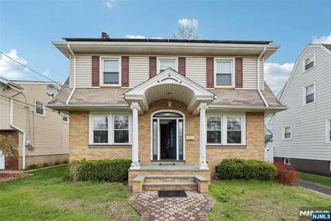 48 Marinus Street, Rochelle Park, NJ 07662