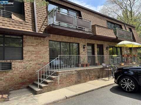 244 Collignon Way 2A, River Vale, NJ 07675