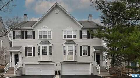 111 Warbler Drive, Wayne, NJ 07470