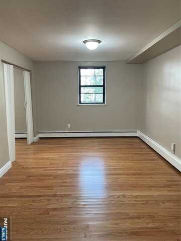 230 Anderson Avenue 1B, Fairview, NJ 07022