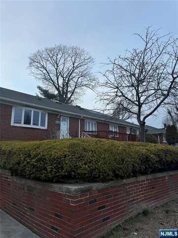 2191 Mackay Avenue 2, Fort Lee, NJ 07024