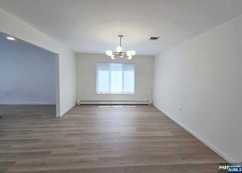 523 2nd, Palisades Park, NJ 07650