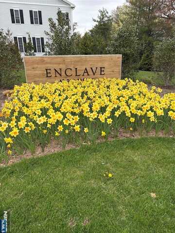 4 Lenape, Old Tappan, NJ 07675
