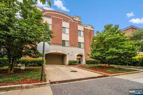 25 Duncan Avenue 210, Jersey City, NJ 07304