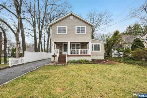 210 Webb Avenue, River Edge, NJ 07661