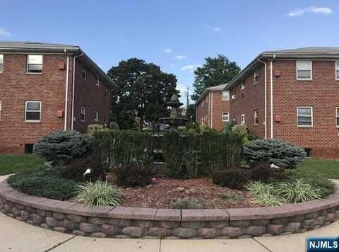 300 E Homestead Avenue D6, Palisades Park, NJ 07650