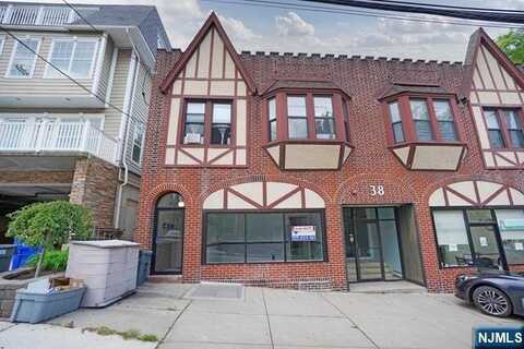 38 River Edge Road 36B, River Edge, NJ 07661