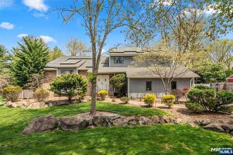 85 South Avenue, Norwood, NJ 07648