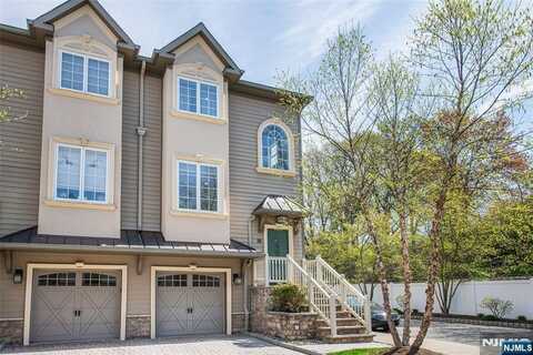 1 Glen Rock Square B1, Glen Rock, NJ 07452