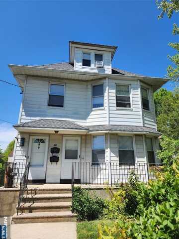32 Euclid Avenue 1, Ridgefield Park, NJ 07660