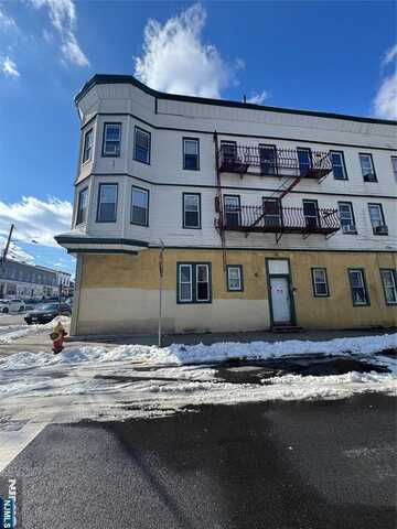 106 Madison Street, Passaic, NJ 07055