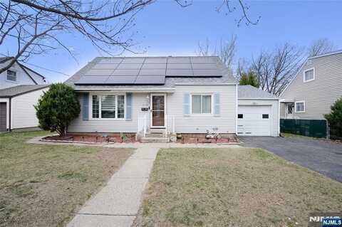 30-03 Southern Drive, Fair Lawn, NJ 07410