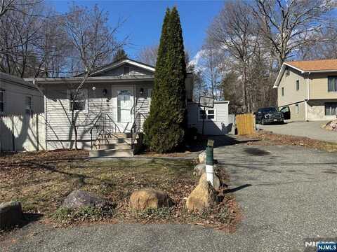 12 John Street, West Milford, NJ 07480